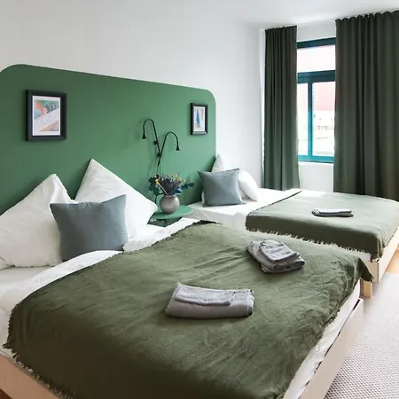 Apartment Vonbehling Boutique Mit 65zoll Tv Und Designerstuecken *